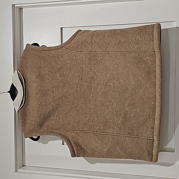 EUC Orvis Fleece vest with sherpa lining. Size L Cream and tan - Picture 2 of 6